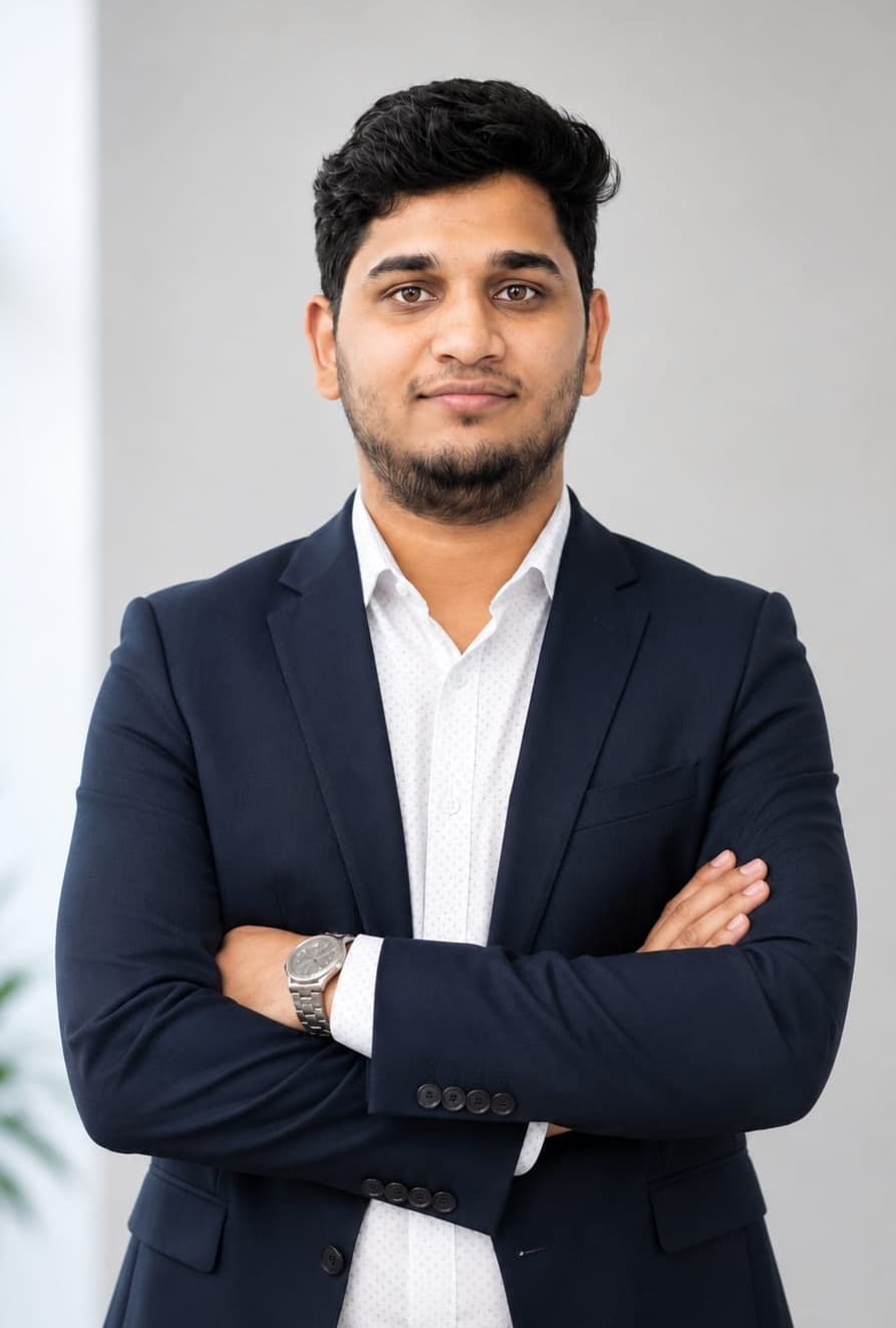 Portrait of Kaif Macky, Senior Bookkeeper