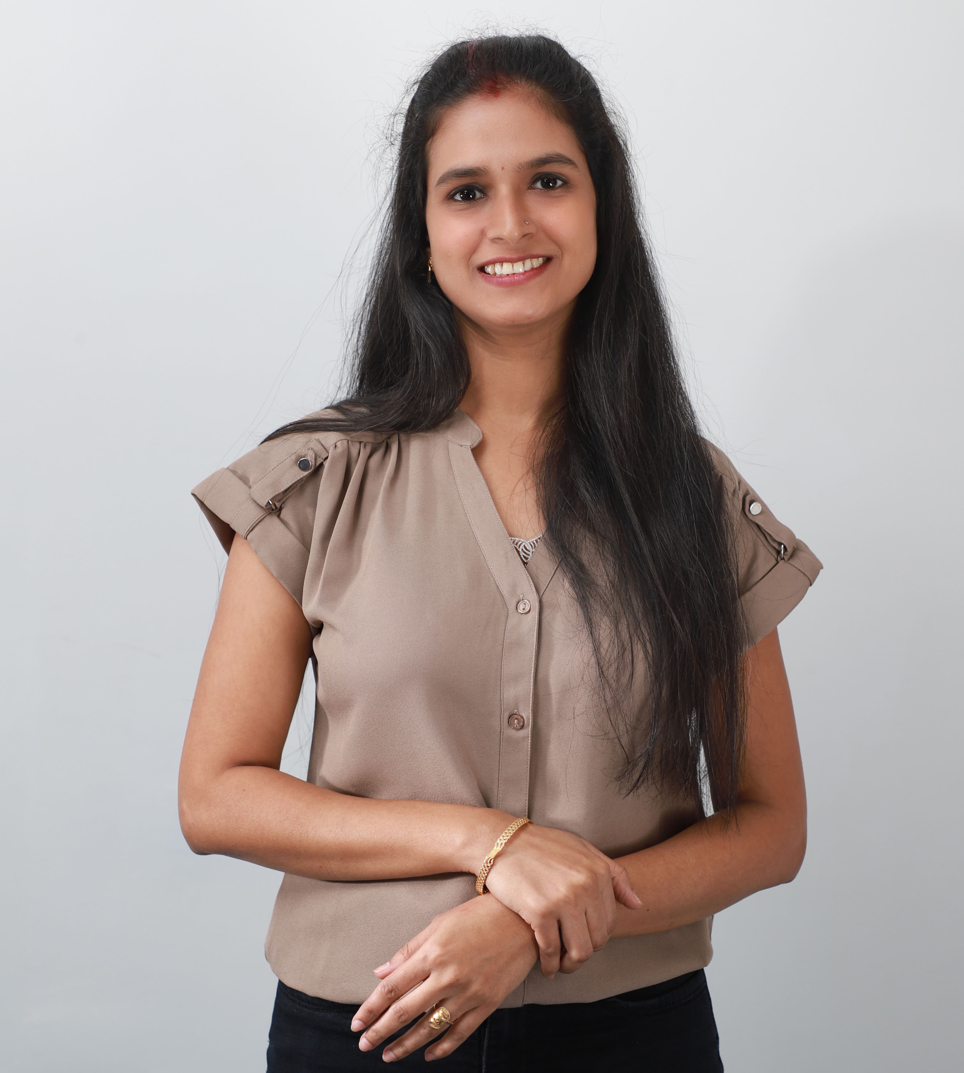 Portrait of Shashikala Shyamraj Yadav, Bookkeeper